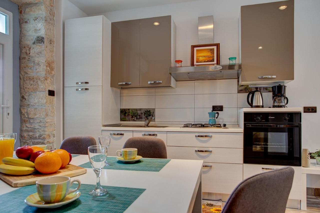 Apartment Laura With Terrace Vodnjan Ngoại thất bức ảnh